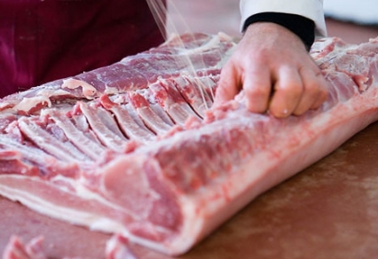 Preparing Bacon